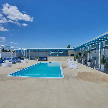 Гостевой дом Blue Coral Журиловка