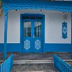 Blue Coral 3*