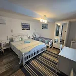 Blue Coral Guest house 3*