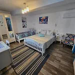 Guest house Blue Coral 3*