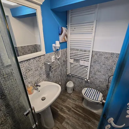 בית הארחה Blue Coral